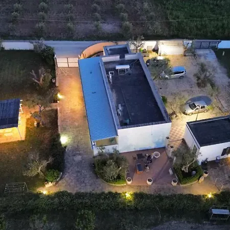 Il Monile Konukevi 3*